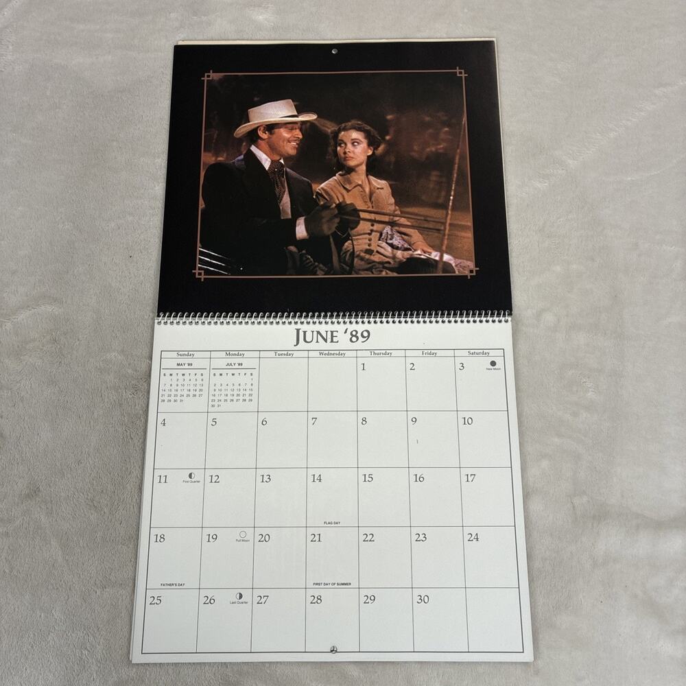 Lot of Vtg Gone With The Wind publications, & 50th Anniversary VHS Box Set Chrty - Picture 9 of 16